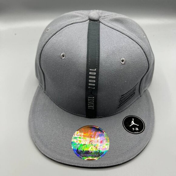 Air Jordan 11 Hat Men 7 Cool Grey Jumpman Fitted Cap‎ - Picture 1 of 7
